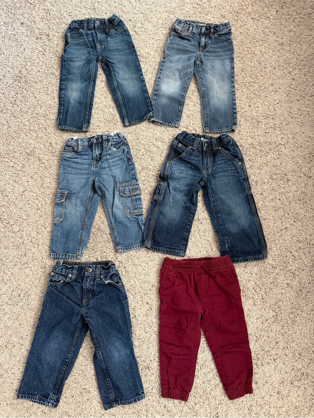 Bundle of 6 Boys Jeans and Pants 2T Multiple Brands
